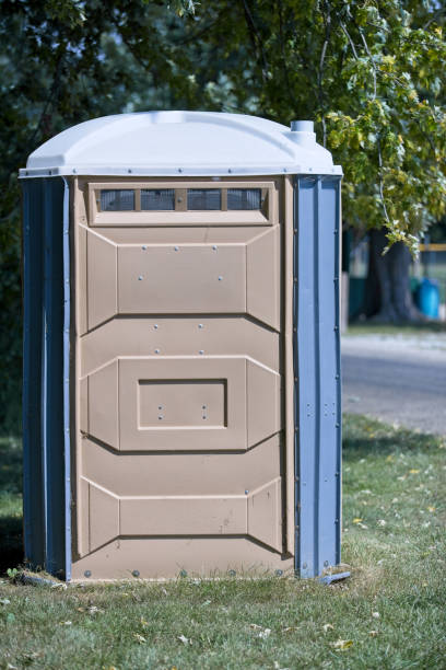 Best Porta potty rental near me  in Bristol, IN